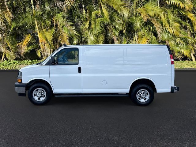 Used 2024 Chevrolet Express 2500 w/ Driver Convenience Package RWD image 8