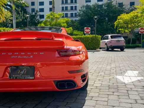 Used 2016 Porsche 911 4 Coupe AWD/4WD image 25