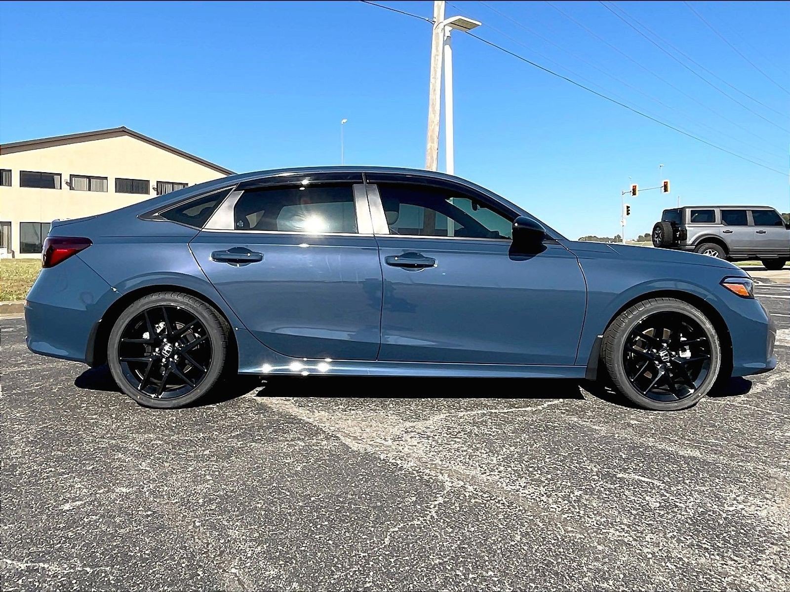 Certified 2025 Honda Civic Sport image 6