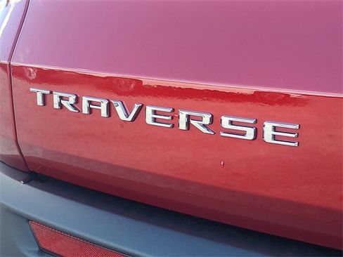 New 2026 Chevrolet Traverse LT w/ Driver Confidence Package image 9