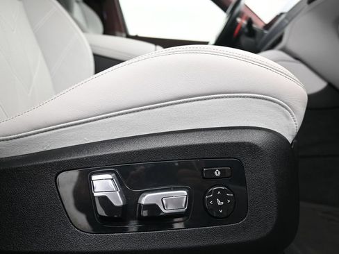 Used 2023 BMW XM AWD/4WD image 14