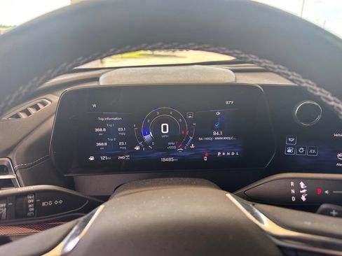 Used 2024 Chevrolet Traverse Z71 w/ LPO, Floor Liner Package AWD/4WD image 15