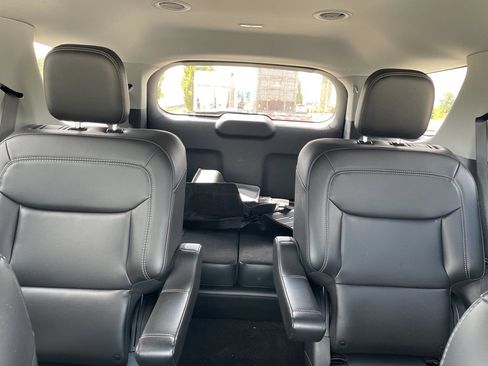 Certified 2023 Ford Explorer XLT w/ Equipment Group 202A image 18