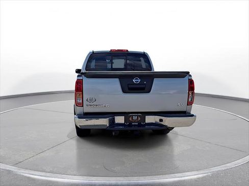 Used 2021 Nissan Frontier SV w/ SV Utility Package RWD image 7