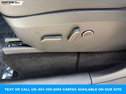 Used 2024 Tesla Model Y Long Range image 30