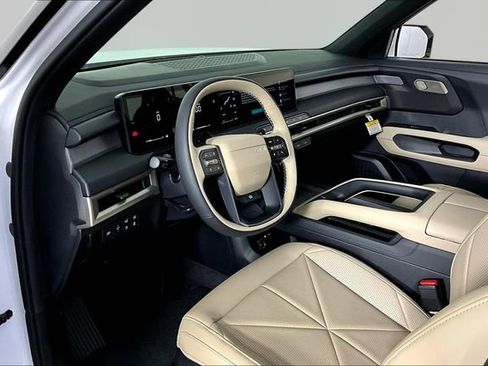 New 2027 Kia Telluride EX w/ Towing Package image 8