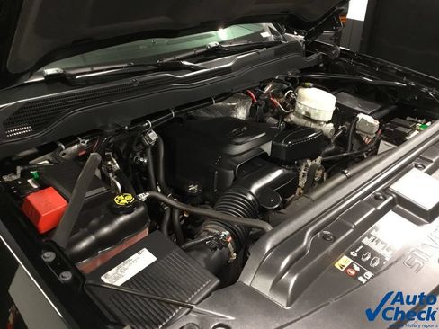 Used 2016 Chevrolet Silverado 2500 LTZ w/ Snow Plow Prep Package AWD/4WD image 46
