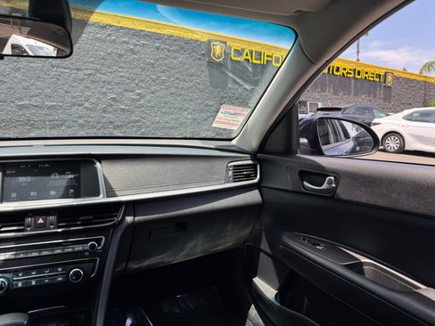 Used 2019 Kia Optima LX w/ LX 17" Wheel Package FWD image 16