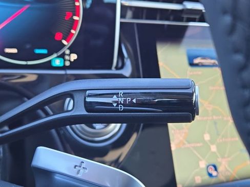 New 2026 Mercedes-Benz E 350 4MATIC Sedan image 9