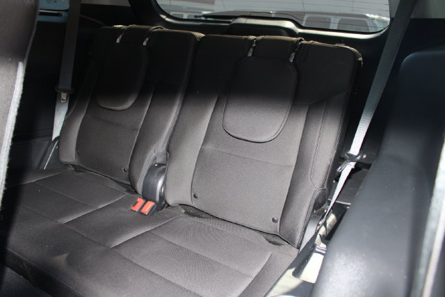 Used 2023 Ford Explorer XLT RWD image 39
