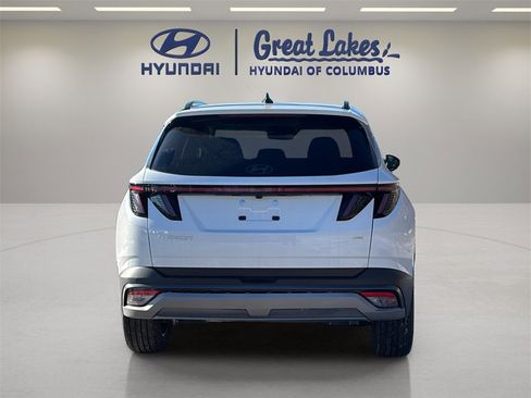 Certified 2025 Hyundai Tucson Limited image 4