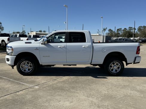 Used 2024 RAM 2500 Laramie image 9