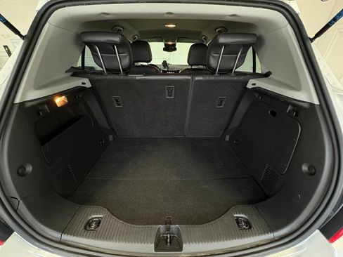 Used 2020 Chevrolet Trax LT w/ LT Convenience Package image 34