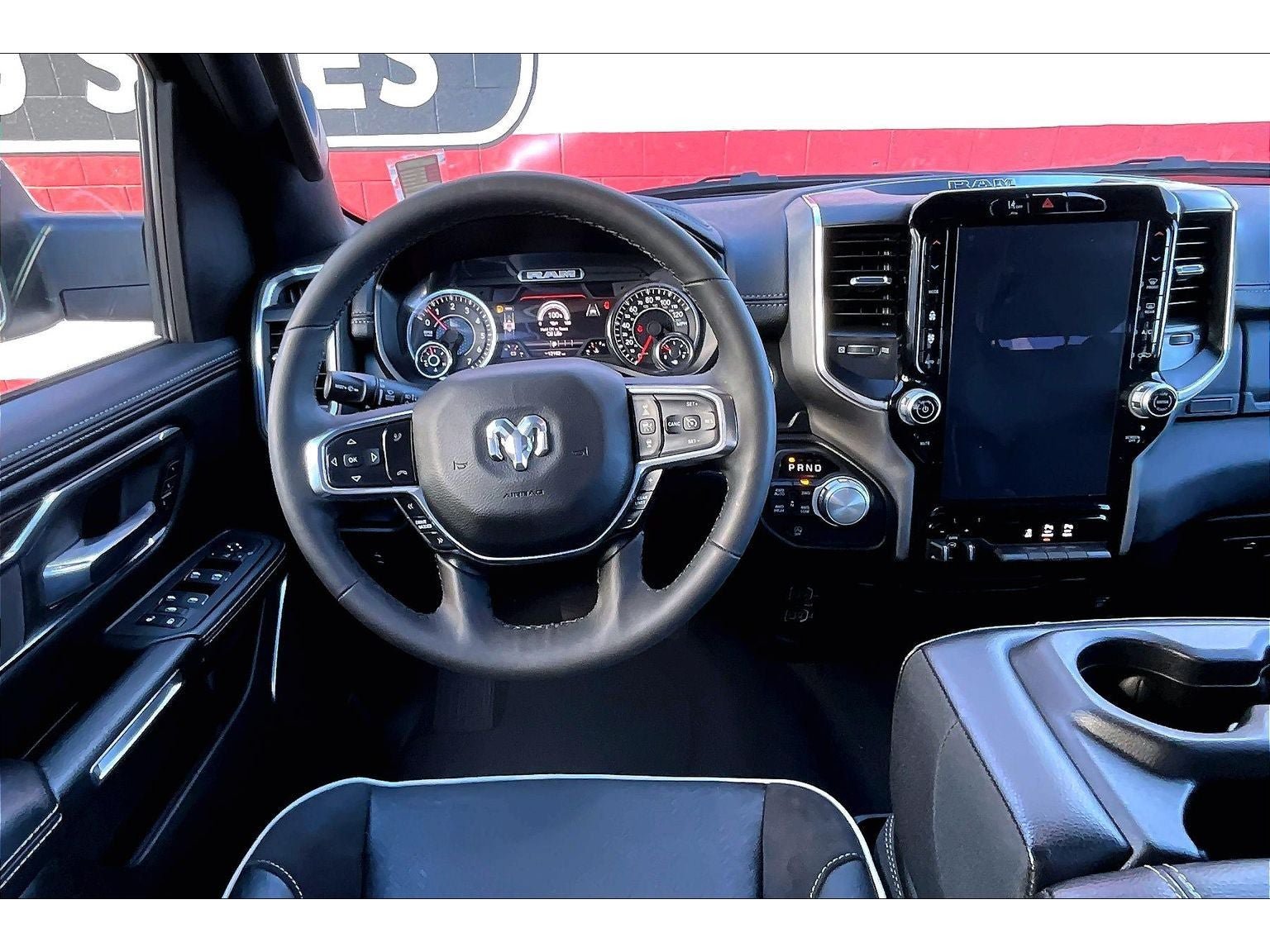 Used 2025 RAM 1500 Laramie AWD/4WD image 6