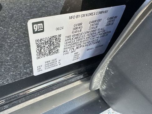 Used 2025 Chevrolet Trax RS w/ Driver Confidence Package image 31