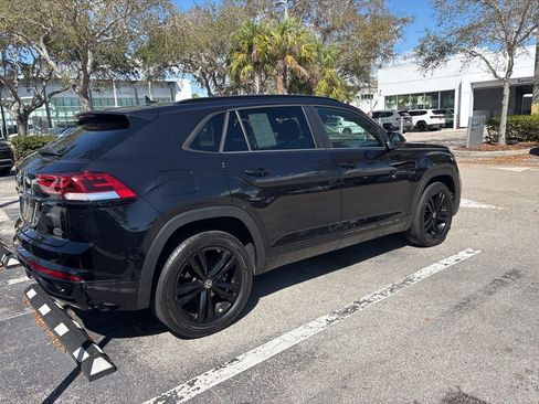 Used 2023 Volkswagen Atlas Cross Sport SEL image 7