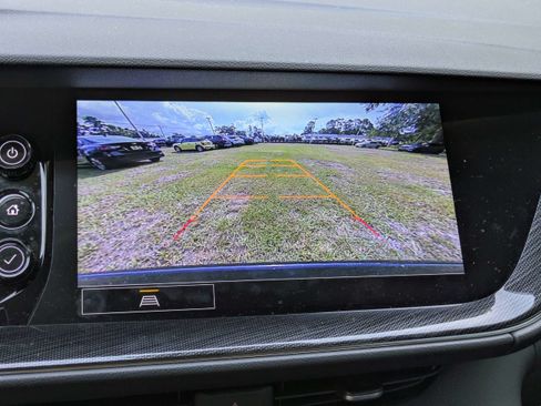 Used 2023 Buick Envision Essence FWD image 21