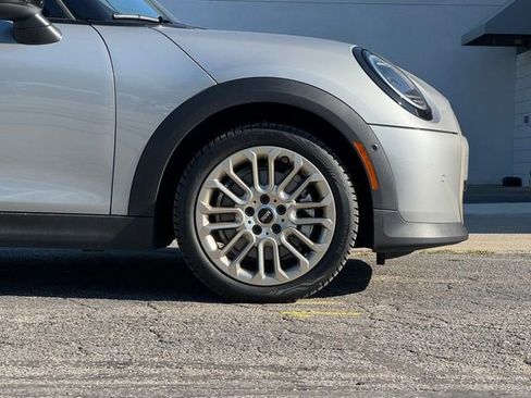 Certified 2025 MINI Cooper S image 3