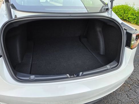 Used 2023 Tesla Model 3 Standard Range RWD image 46