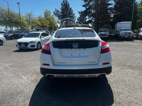 Used 2013 Honda Crosstour EX-L image 4