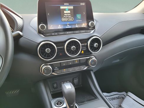 New 2025 Nissan Sentra SV image 16