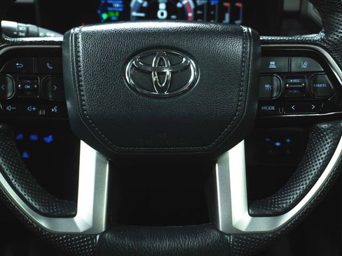 Used 2024 Toyota Tundra Limited image 16