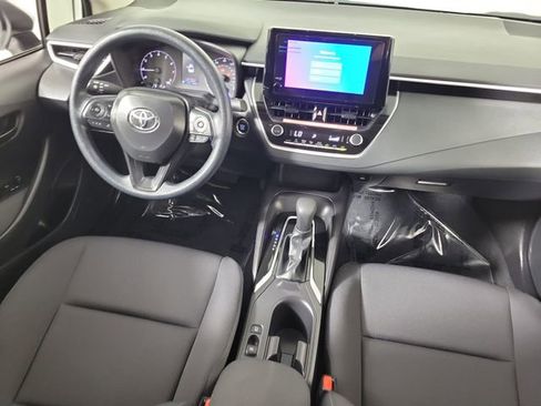 Used 2025 Toyota Corolla LE w/ Convenience Package FWD image 15
