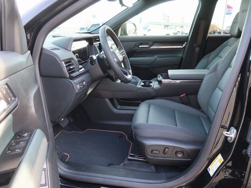 New 2026 GMC Terrain AT4 w/ Convenience Package III image 7