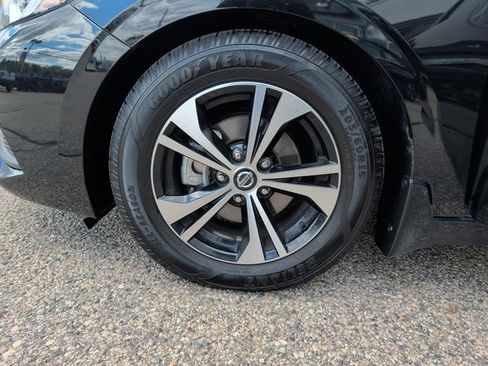 Used 2020 Nissan Sentra SV FWD image 34