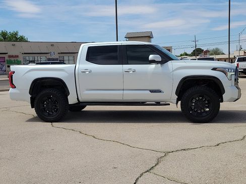Used 2025 Toyota Tundra Platinum w/ TRD Off-Road Package AWD/4WD image 5