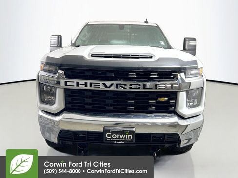 Used 2020 Chevrolet Silverado 3500 LT image 4