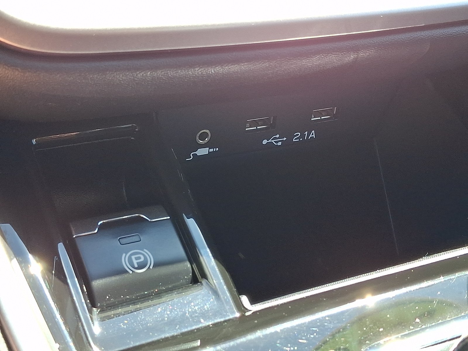 Used 2020 Subaru Outback Premium w/ Popular Package #1 AWD/4WD image 23
