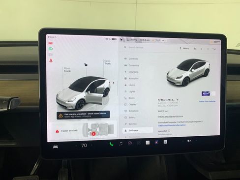 Used 2022 Tesla Model Y Long Range image 43