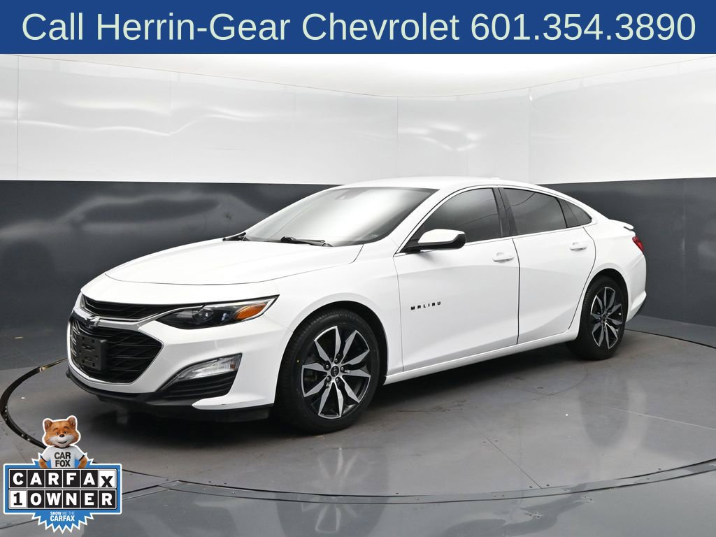 Used 2023 Chevrolet Malibu RS FWD image 3