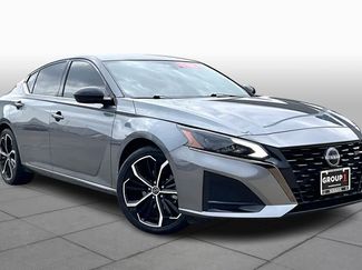 Certified 2023 Nissan Altima 2.5 SR video 2