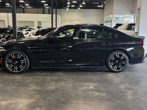 Used 2019 BMW M5 w/ Executive Package AWD/4WD image 4