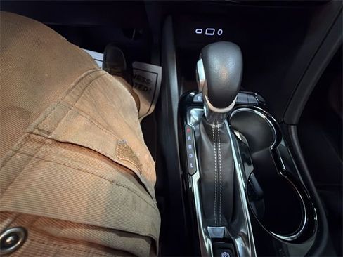 Certified 2023 Buick Encore GX Preferred w/ Cold Weather Comfort Package image 20