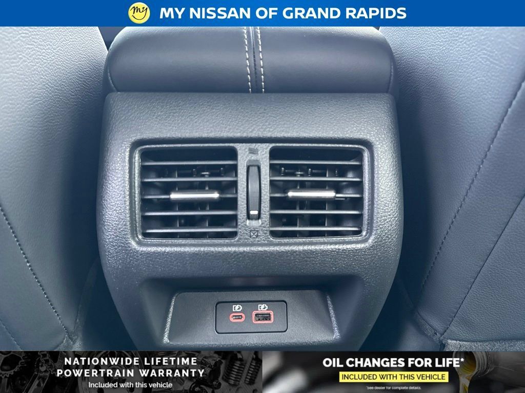 New 2026 Nissan Altima 2.5 SV w/ SV Premium Package FWD image 21