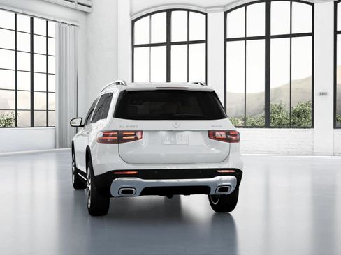 New 2026 Mercedes-Benz GLB 250 4MATIC image 25