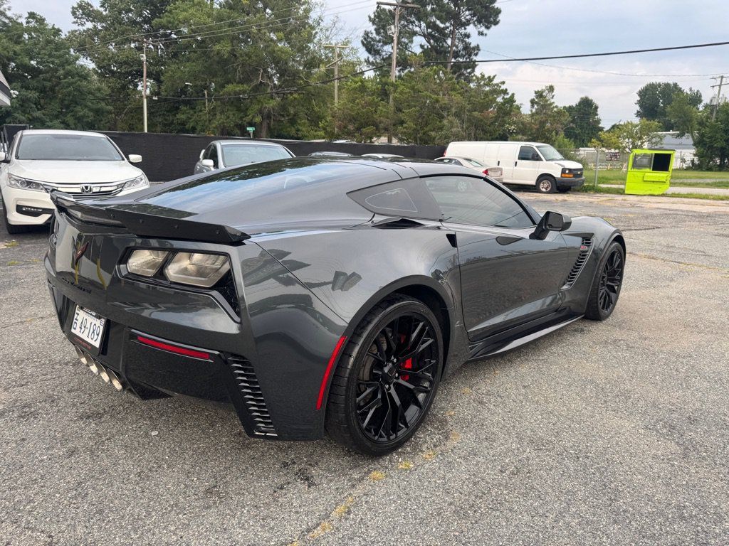 Used 2019 Chevrolet Corvette Z06 RWD image 7