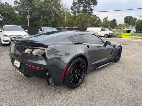Used 2019 Chevrolet Corvette Z06 RWD image 7