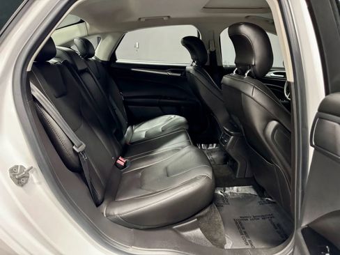 Used 2014 Ford Fusion Titanium image 18