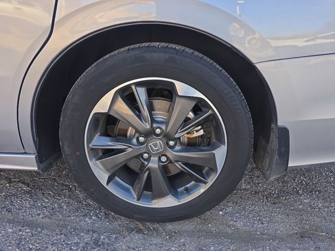 Used 2023 Honda Odyssey Elite image 38