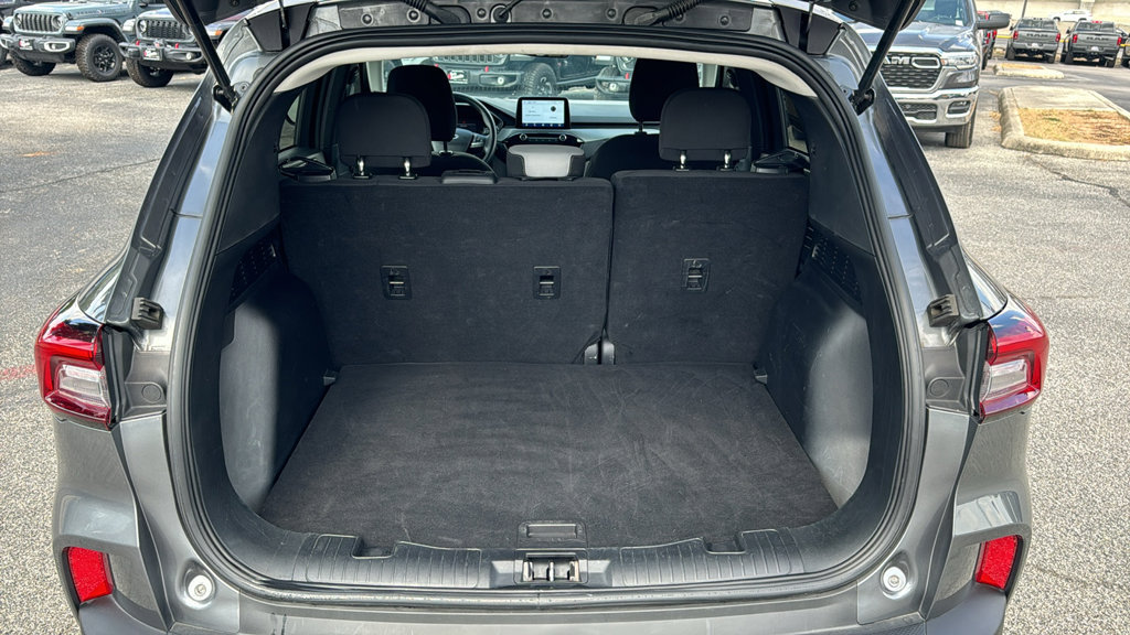 Used 2025 Ford Escape Active FWD image 19