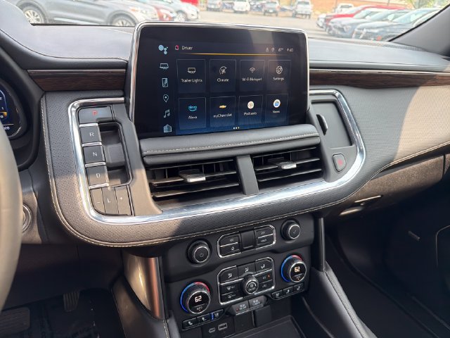 Used 2024 Chevrolet Tahoe Premier AWD/4WD image 20