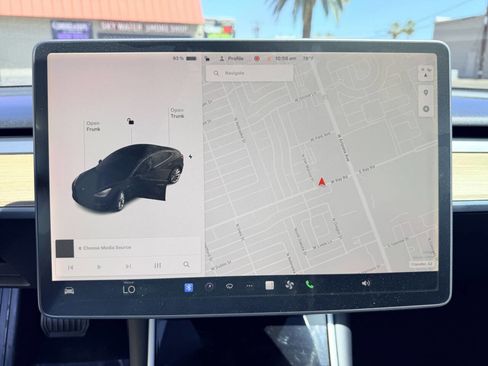 Used 2018 Tesla Model 3 Long Range RWD image 14