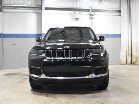 Used 2022 Jeep Grand Cherokee L Limited AWD/4WD image 30