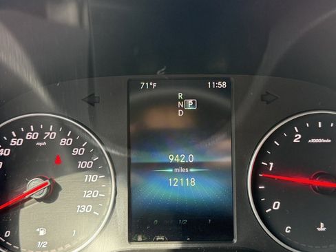 Used 2023 Mercedes-Benz Sprinter 2500 image 19