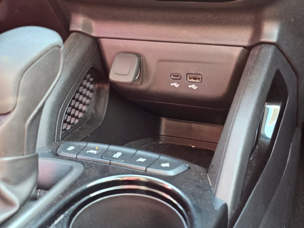 Used 2026 Chevrolet TrailBlazer LT FWD image 29
