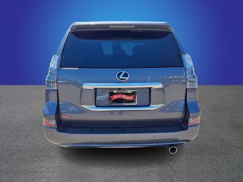 Used 2023 Lexus GX 460 Premium w/ Premium Package image 6